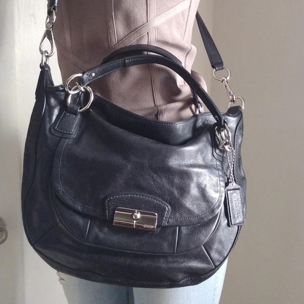 Coach,Black Leather Shoulder and Crossbody Bag